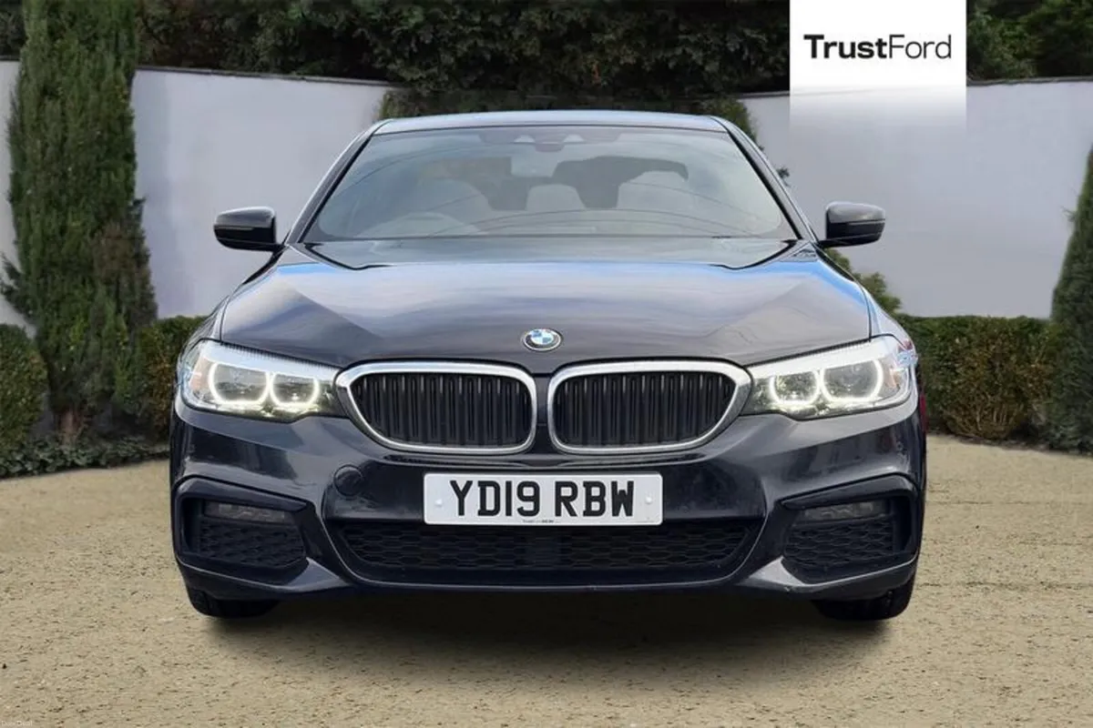 BMW 5-Series 520d M Sport 4dr Auto - Image 6