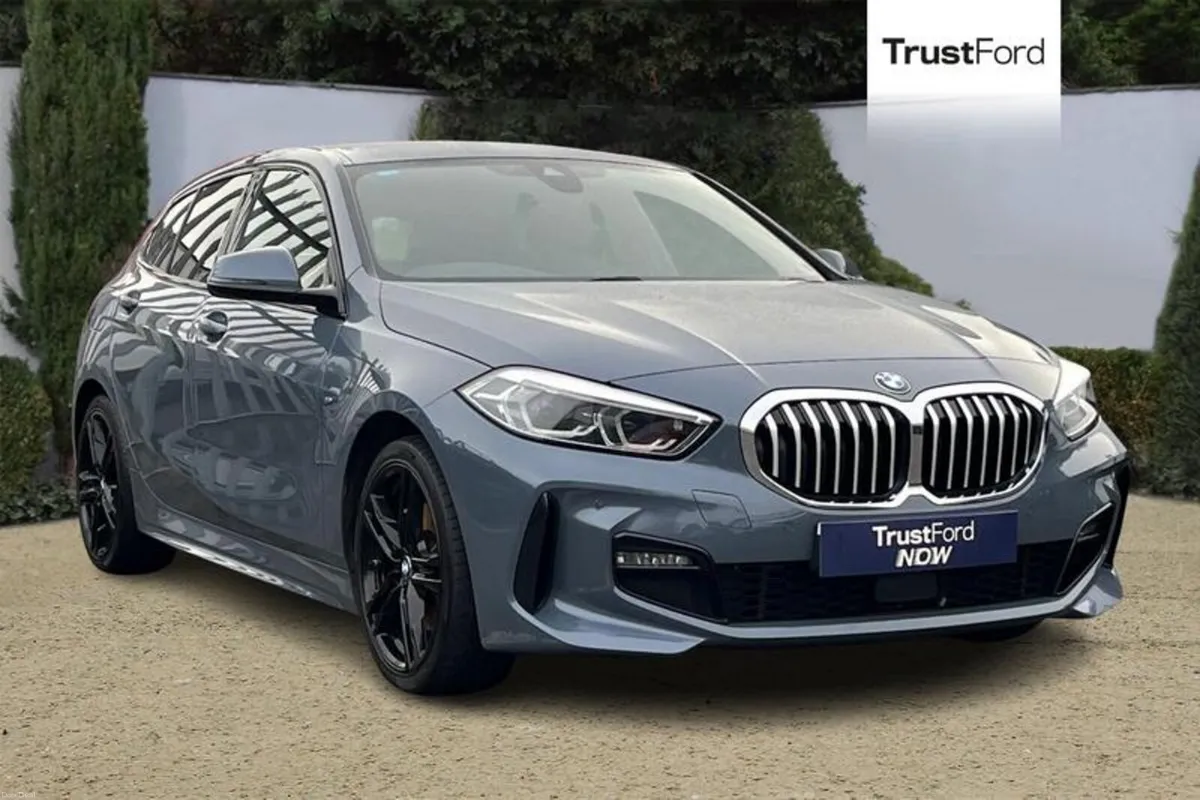BMW 1-Series 118i [136] M Sport 5dr Step Auto [Tec - Image 1