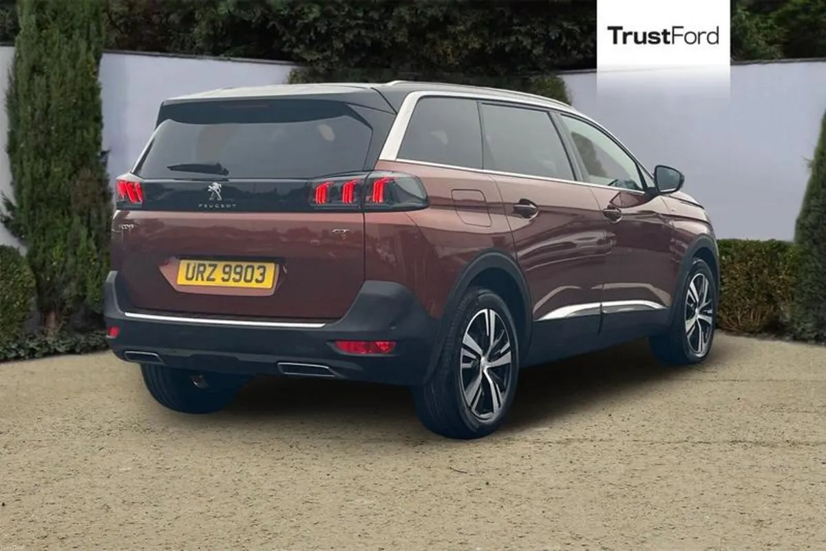 Peugeot 5008 1.2 PureTech GT SUV 5dr Petrol EAT Eu - Image 4