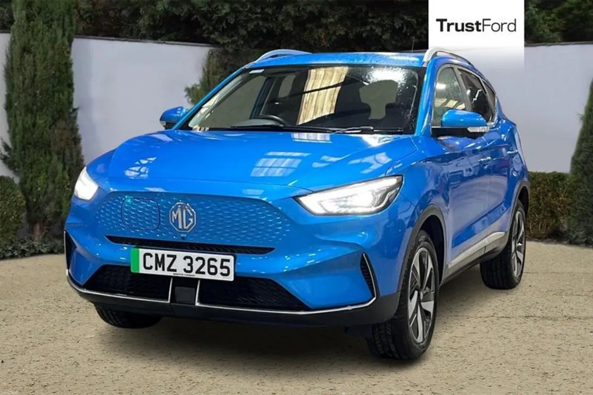 MG Other 51.1kWh Trophy Connect SUV 5dr Electric A - Image 5