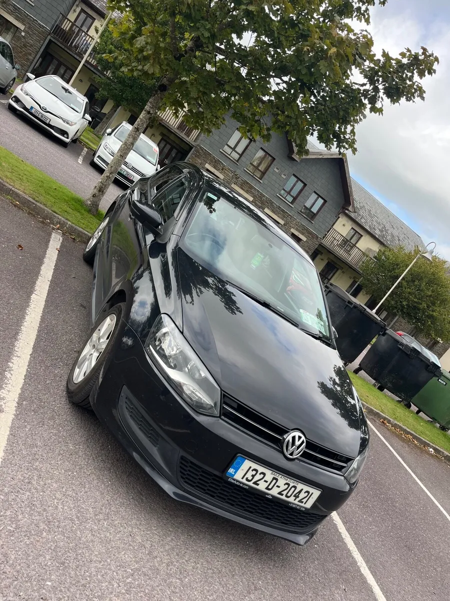 Automatic Volkswagen Polo 2013 - Image 6