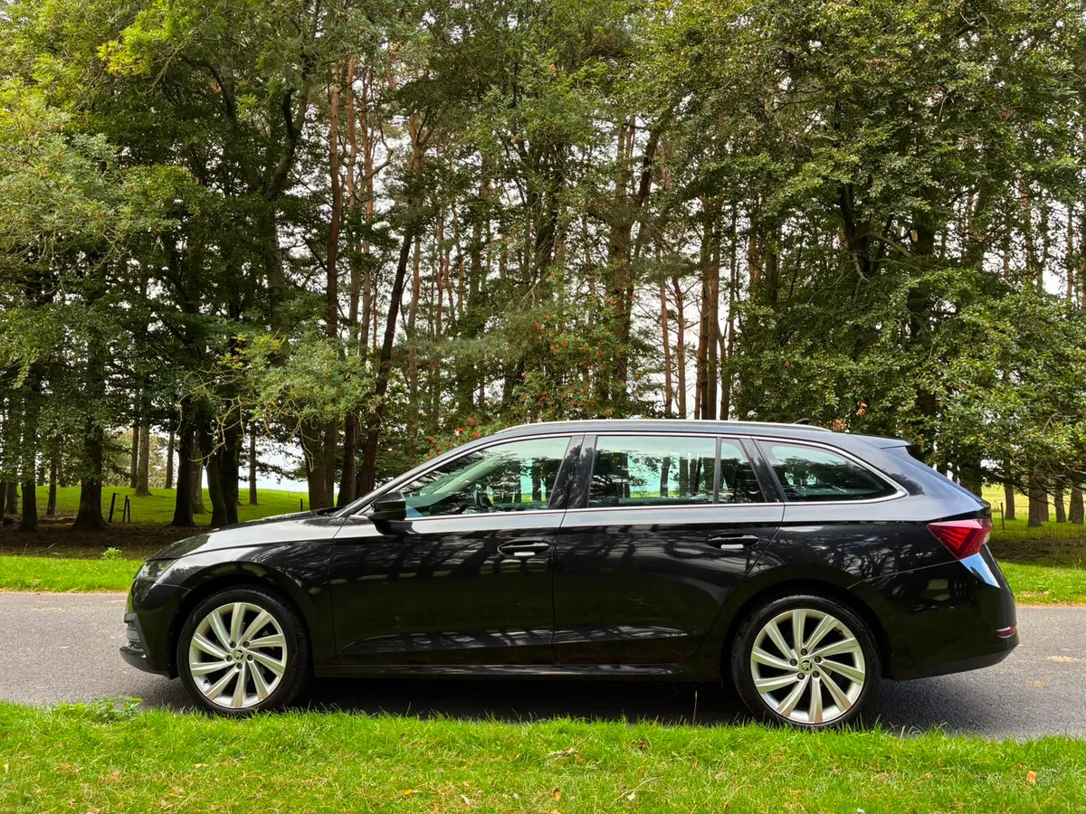 Skoda Octavia 2021 2.0 TDI DSG Combi - Image 4