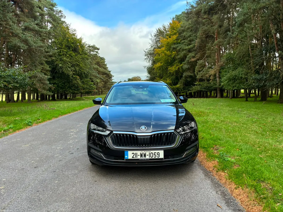 Skoda Octavia 2021 2.0 TDI DSG Combi - Image 2