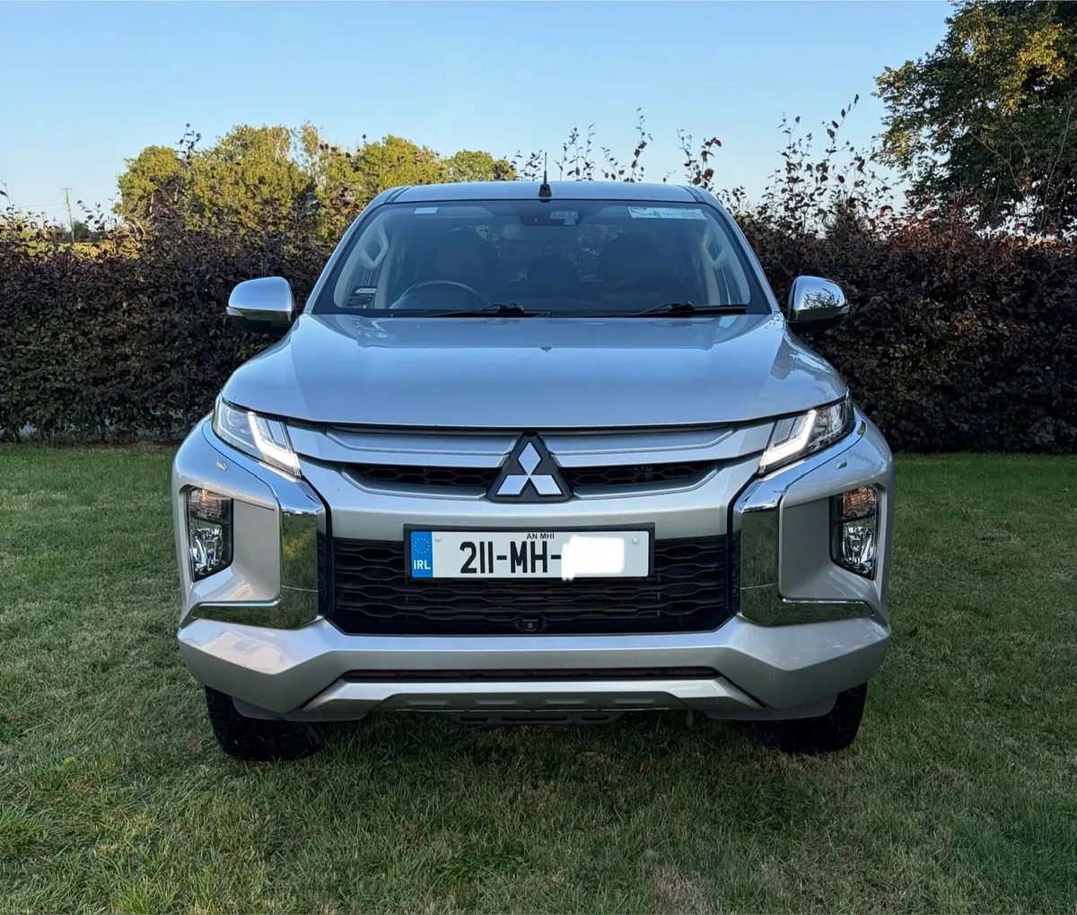 Mint 211 Mitsubishi L200 NO VAT - Image 2