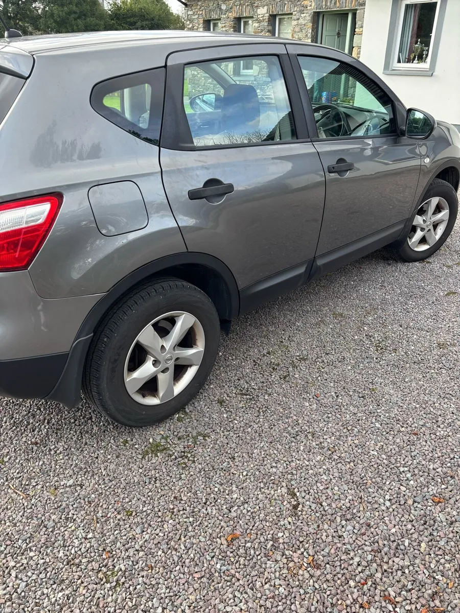 Nissan Qashqai 2013 - Image 3