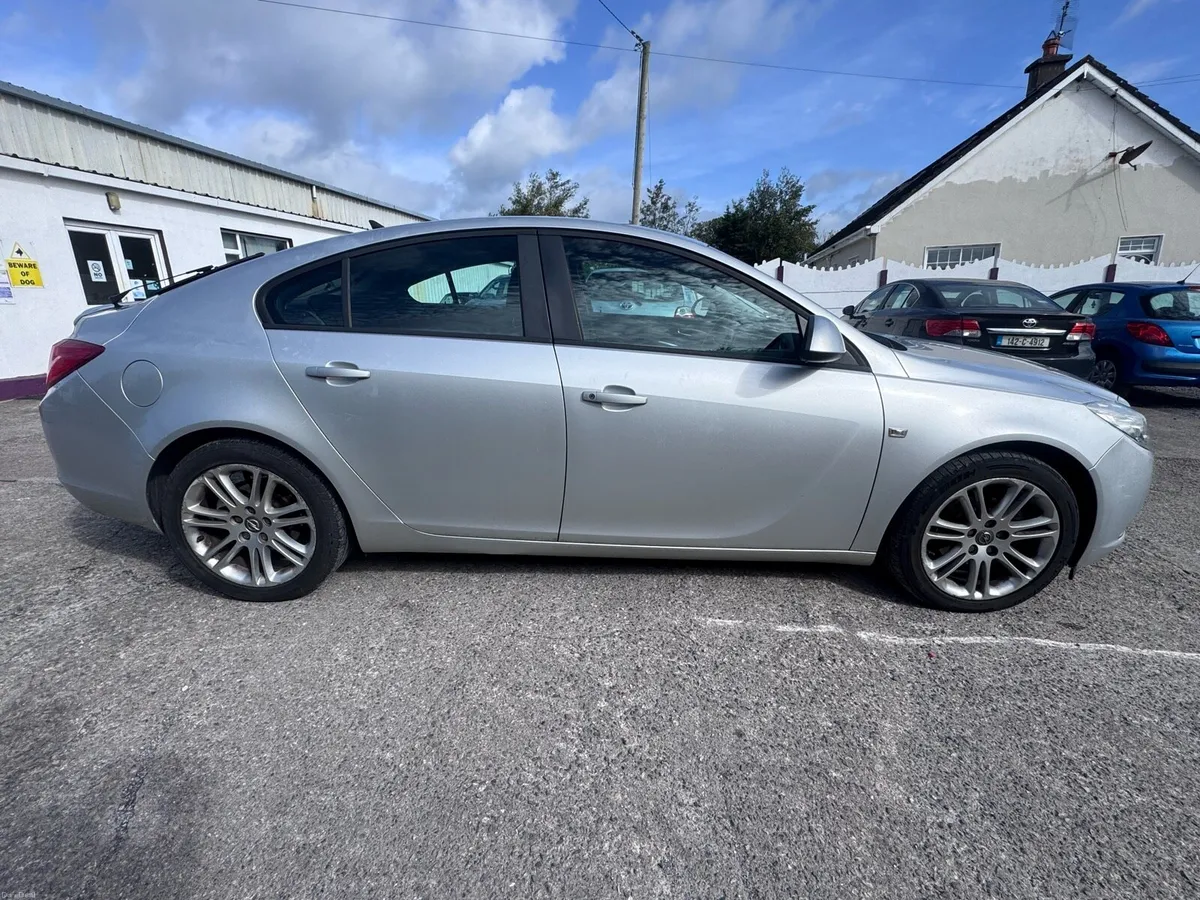 Opel insignia - Image 2