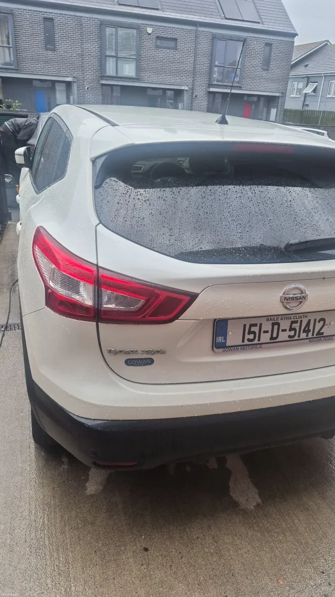 Nissan Qashqai 2015 - Image 4