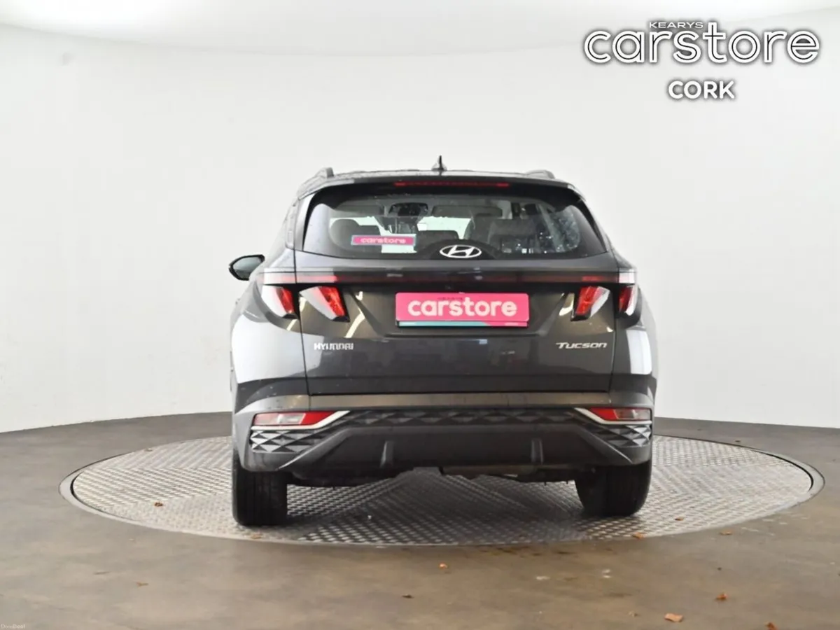 Hyundai Tucson EXECUTIVE  2WD DSL 5 DOOR - Image 4