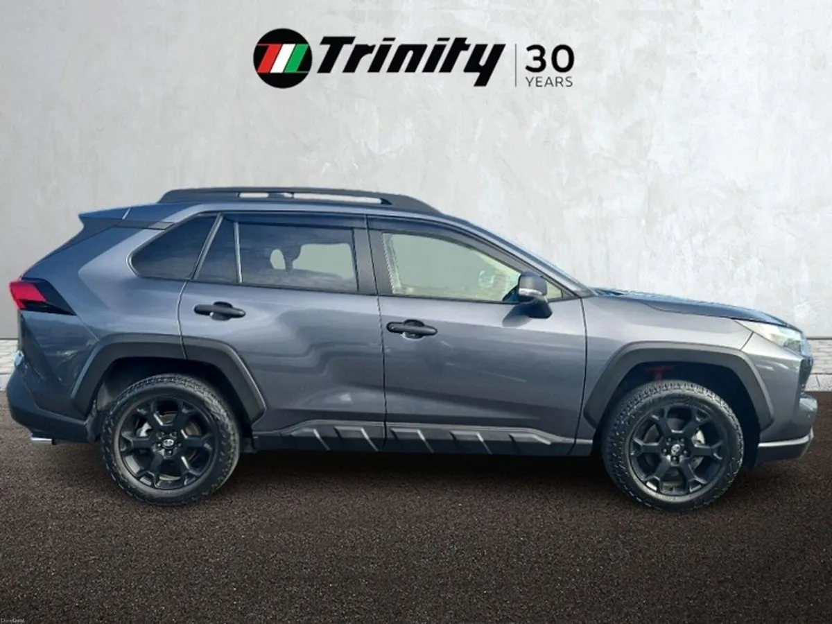 Toyota RAV4 ** ADVENTURE ** HUGE SPEC ** TRINITY M - Image 5