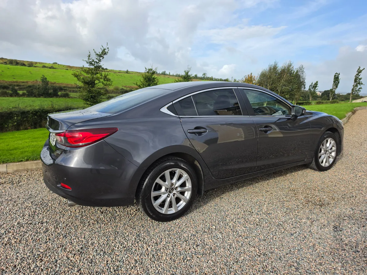 141 Mazda 6 2.2D Executive SE - Image 3