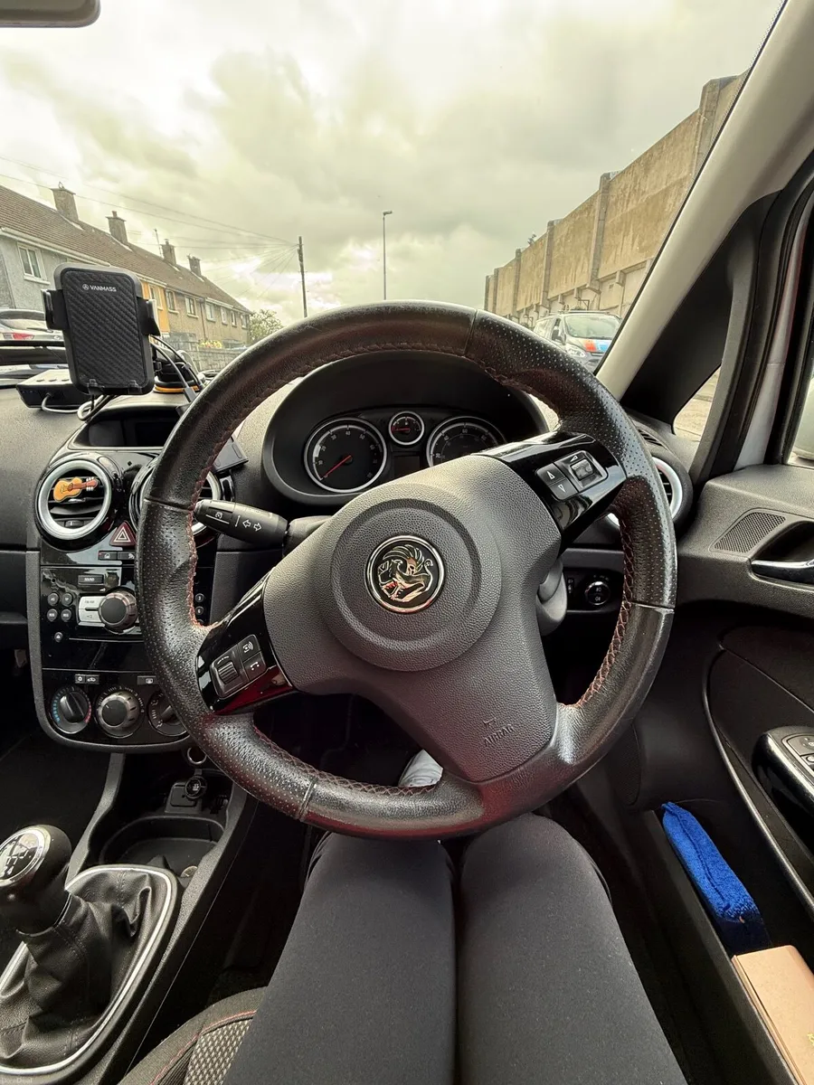 Vauxhall Corsa 2011 - Image 3