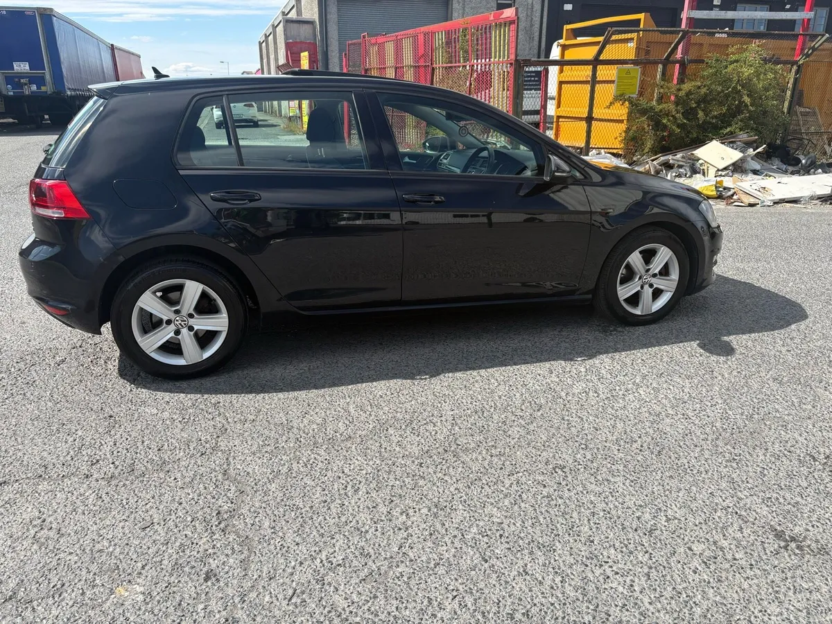 Volkswagen Golf - Image 3