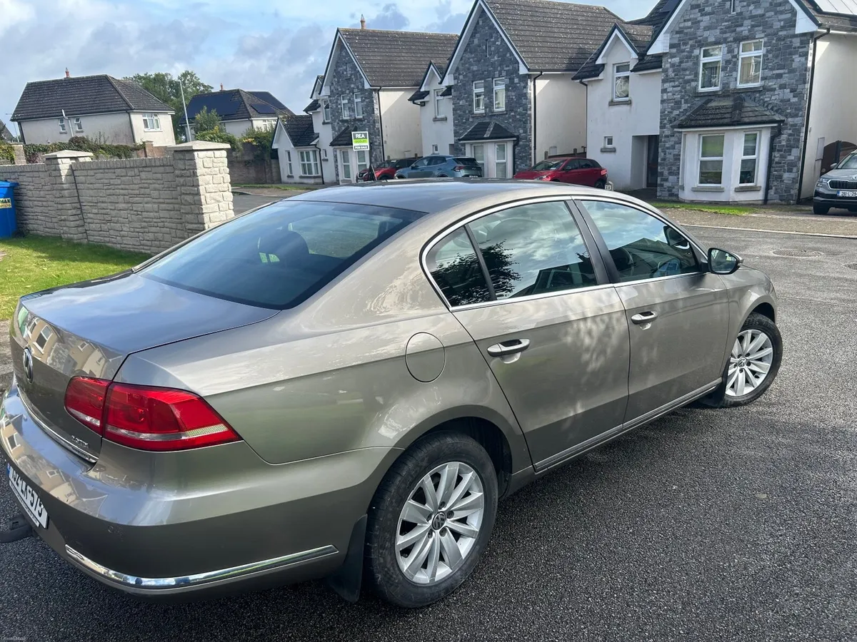 132 Volkswagen Passat 2.0 TDI 140 bhp 6 speed - Image 4