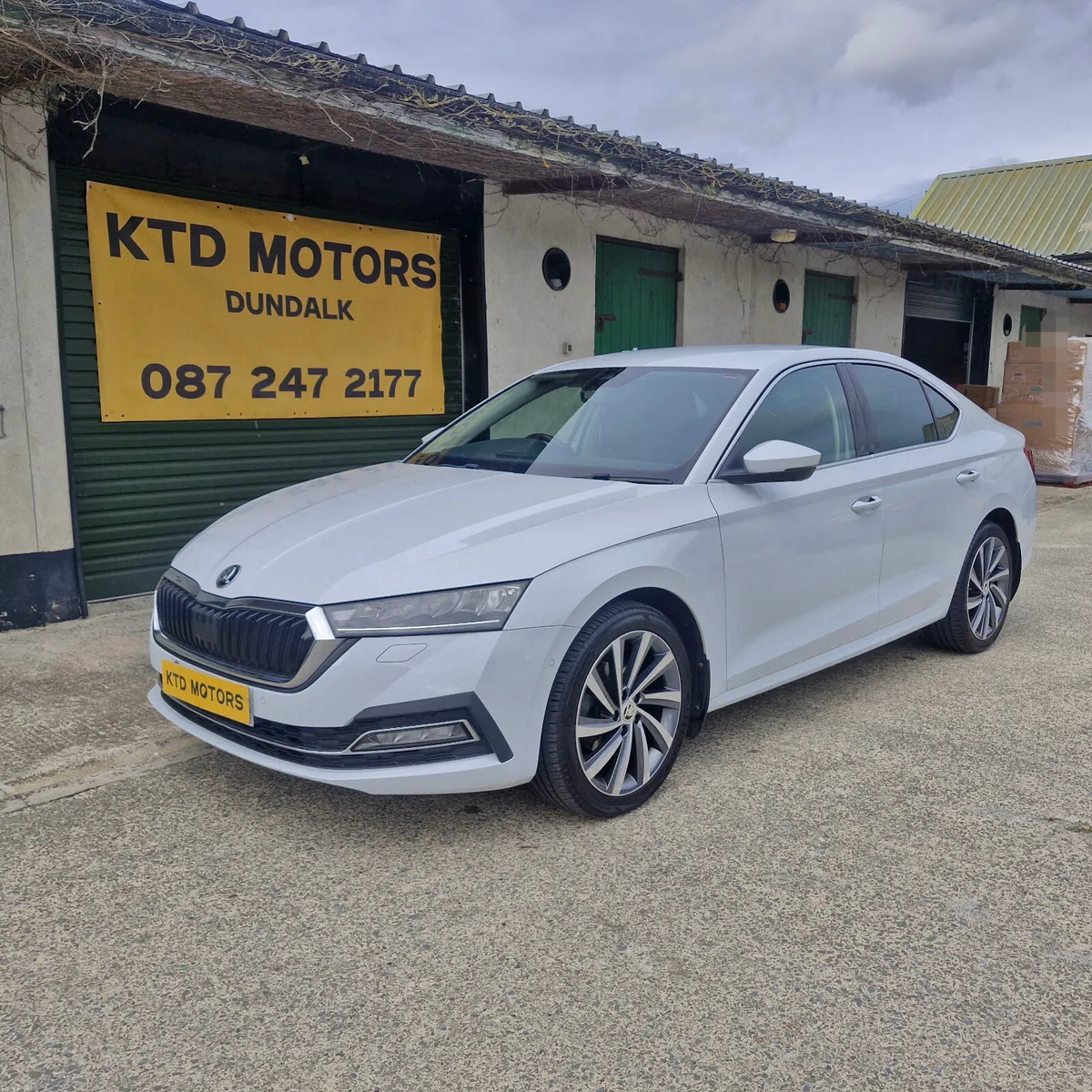 Skoda Octavia 2021 1.5 PETROL - Image 1