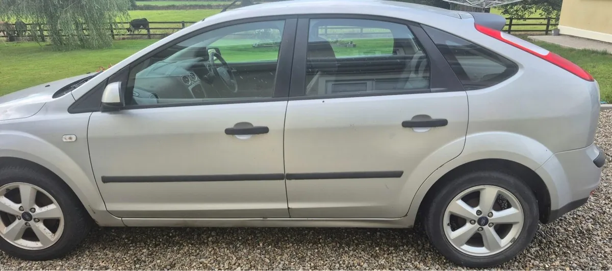 Ford Focus 1.4 LX for sale - Image 3