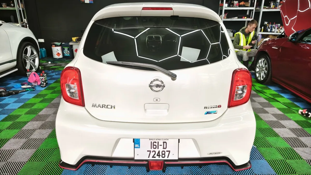 Car - Image 1