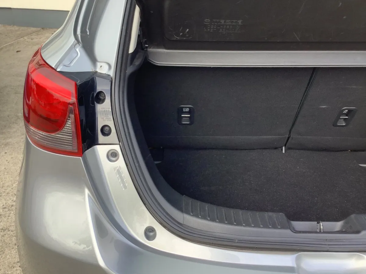 Mazda 2/Demio - Image 3