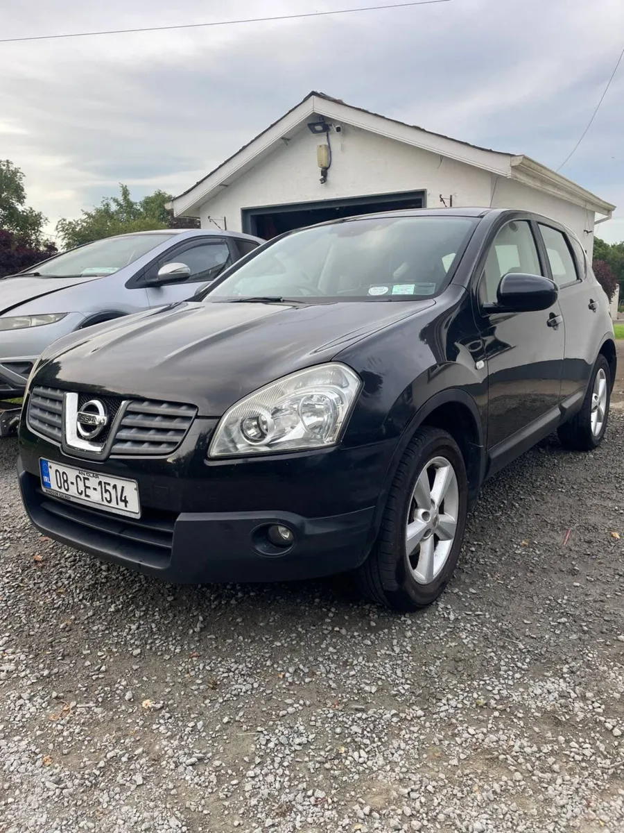 Automatic Nissan Qashqai 2008 - Image 1