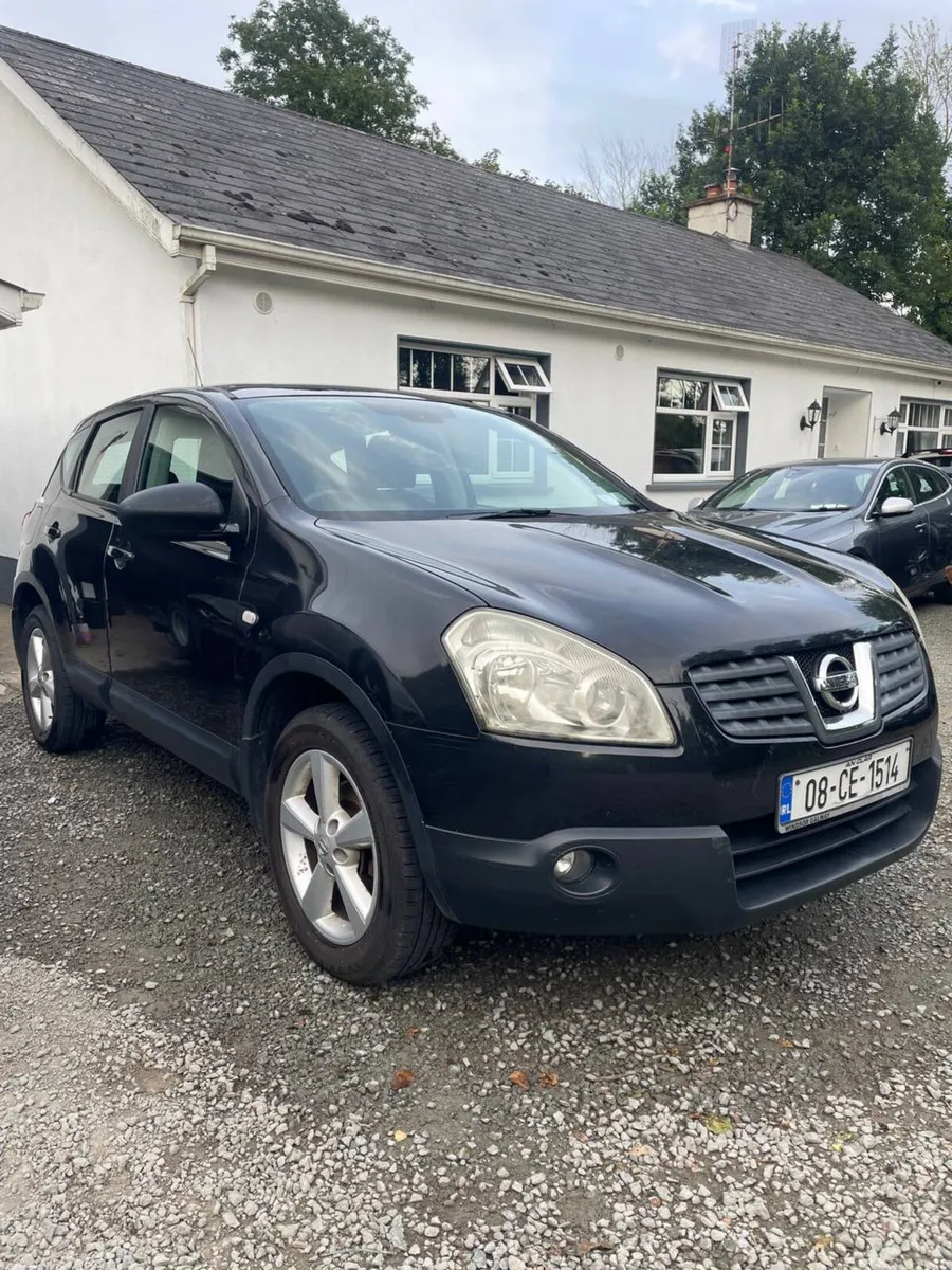 Automatic Nissan Qashqai 2008 - Image 2
