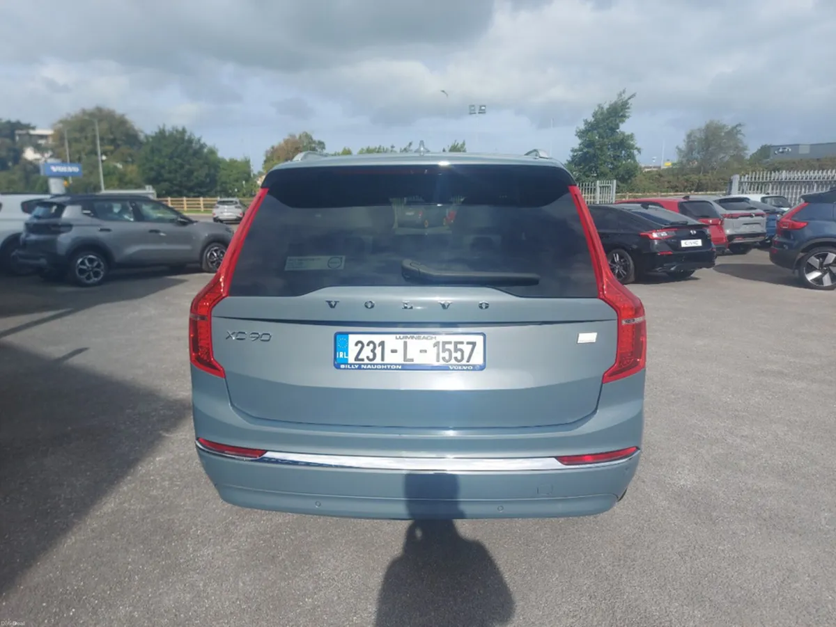 Volvo XC90 T8 PHEV CORE AWD 5DR AUTO - Image 5
