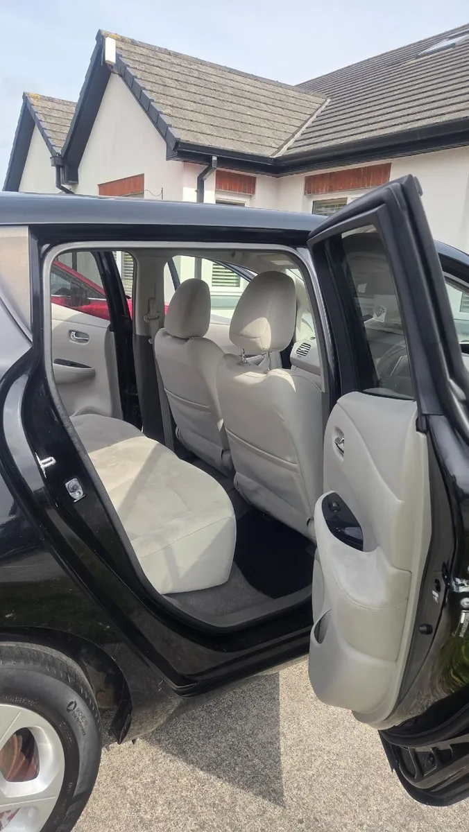 Nissan Leaf 2013 - Image 5