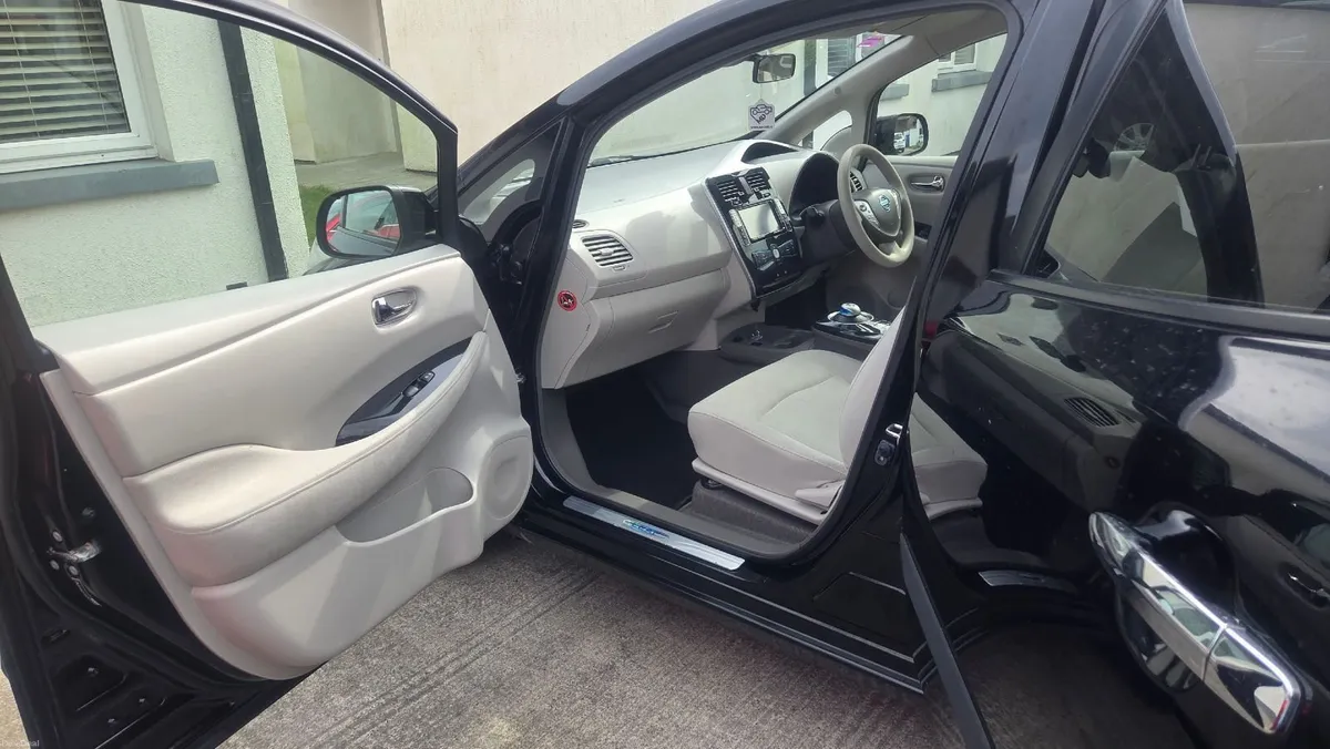 Nissan Leaf 2013 - Image 3