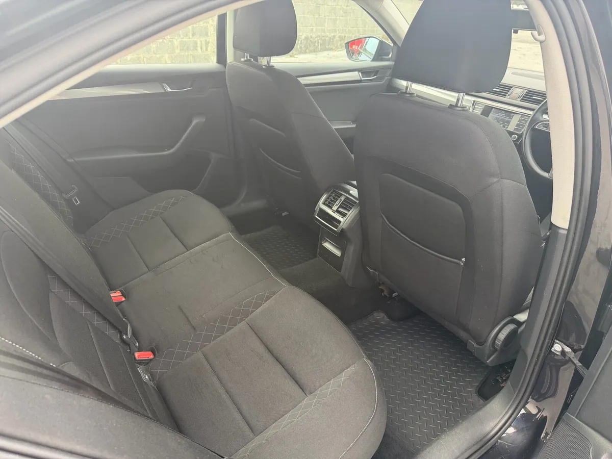 2016 SKODA SUPERB 1.6 TDI NCT 4-27 TAX 4-27 - Image 6