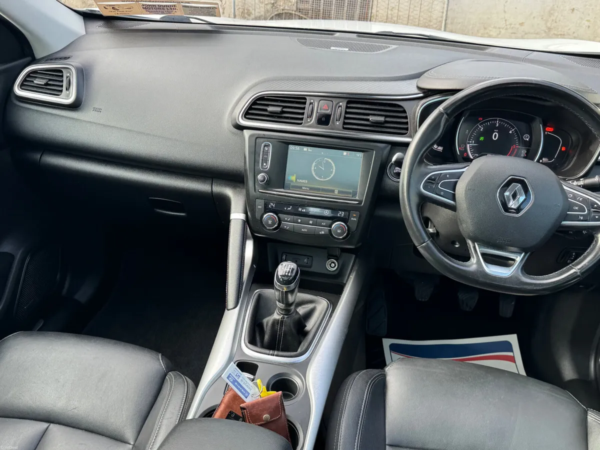 Renault Kadjar High Spec low mileage - Image 5