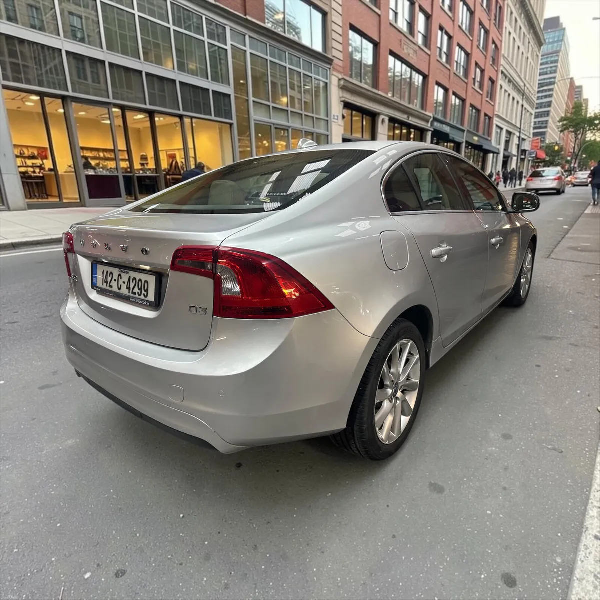 2014 Volvo S60 D3 (136hp) SE only 146323kms - Image 2
