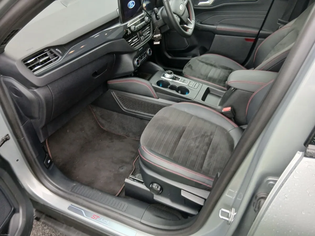 FORD KUGA 2.5 ST.LINE X PHEV - Image 6