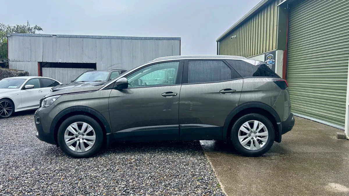 2020 Peugeot 3008 - Image 6