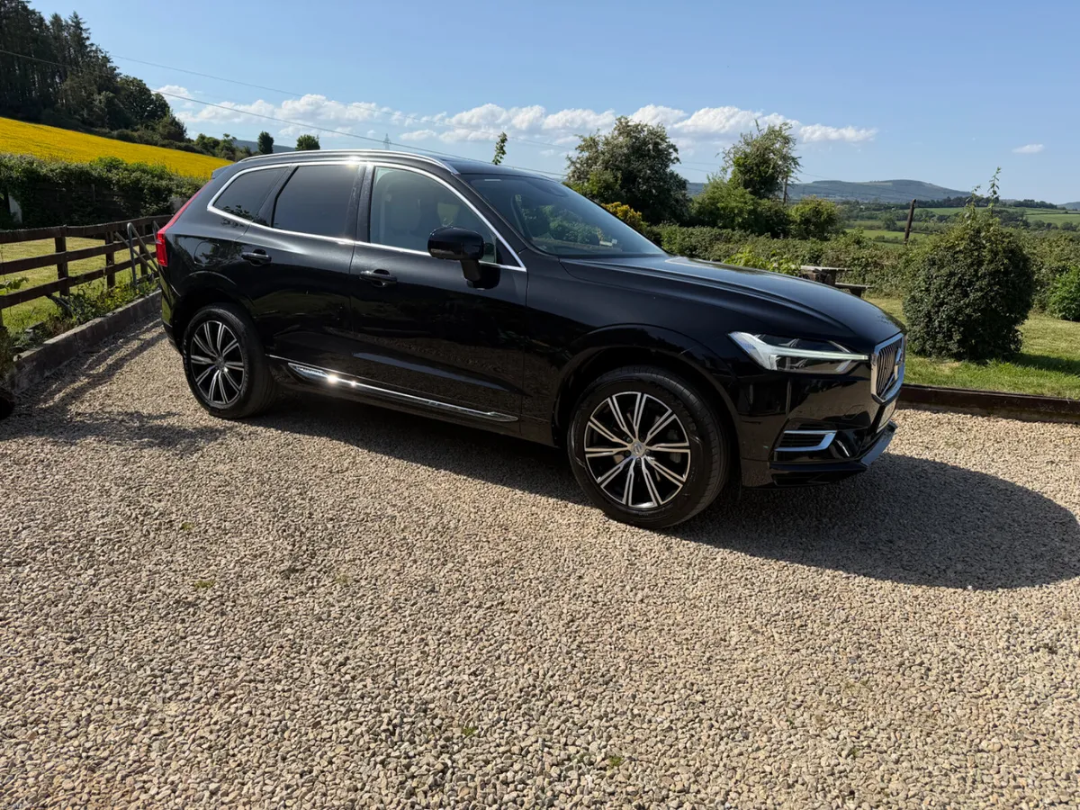 Volvo XC60 2.0 PetrolHybrid 2018 - Image 1