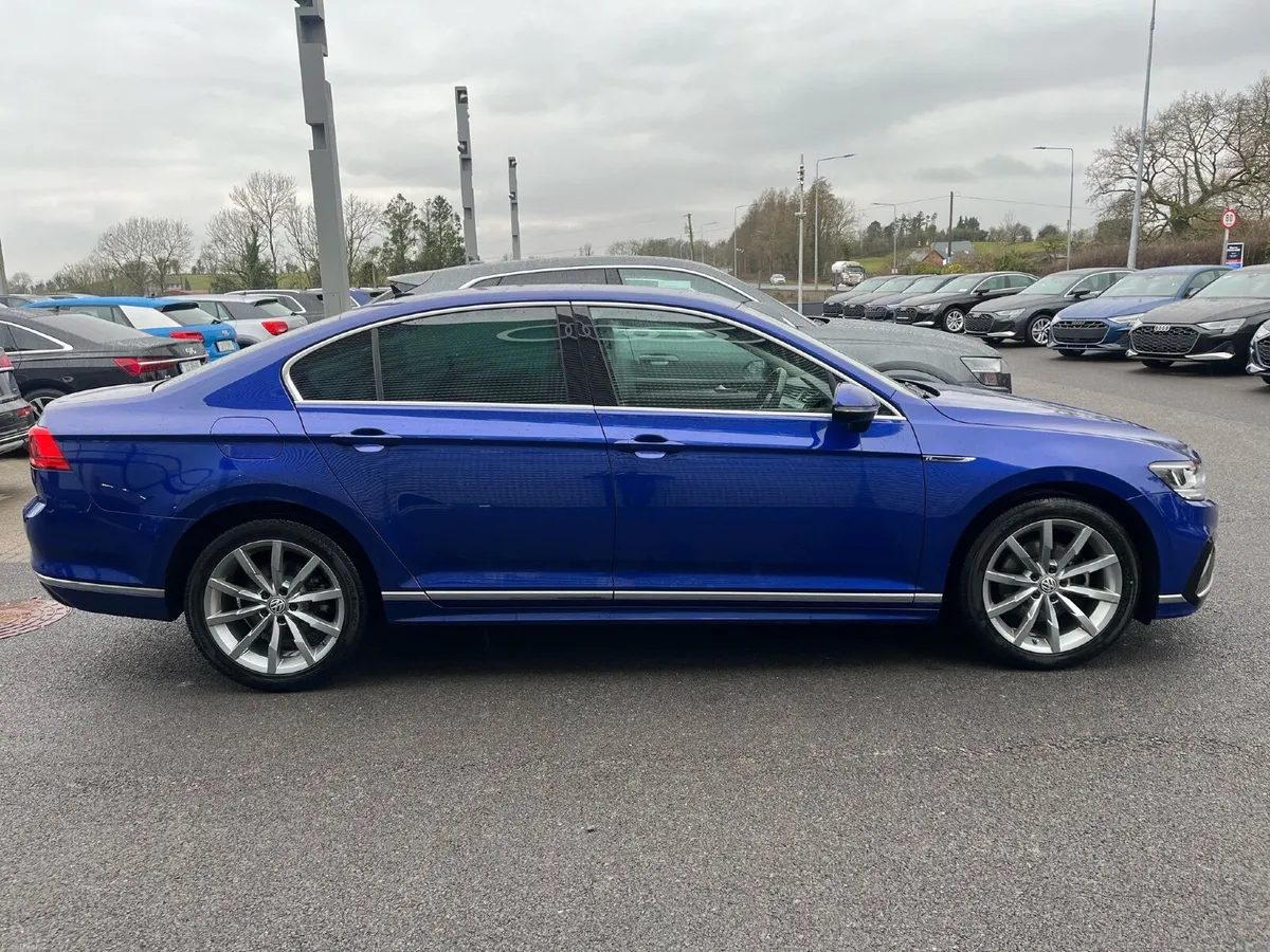 Volkswagen Passat 2020 - Image 5