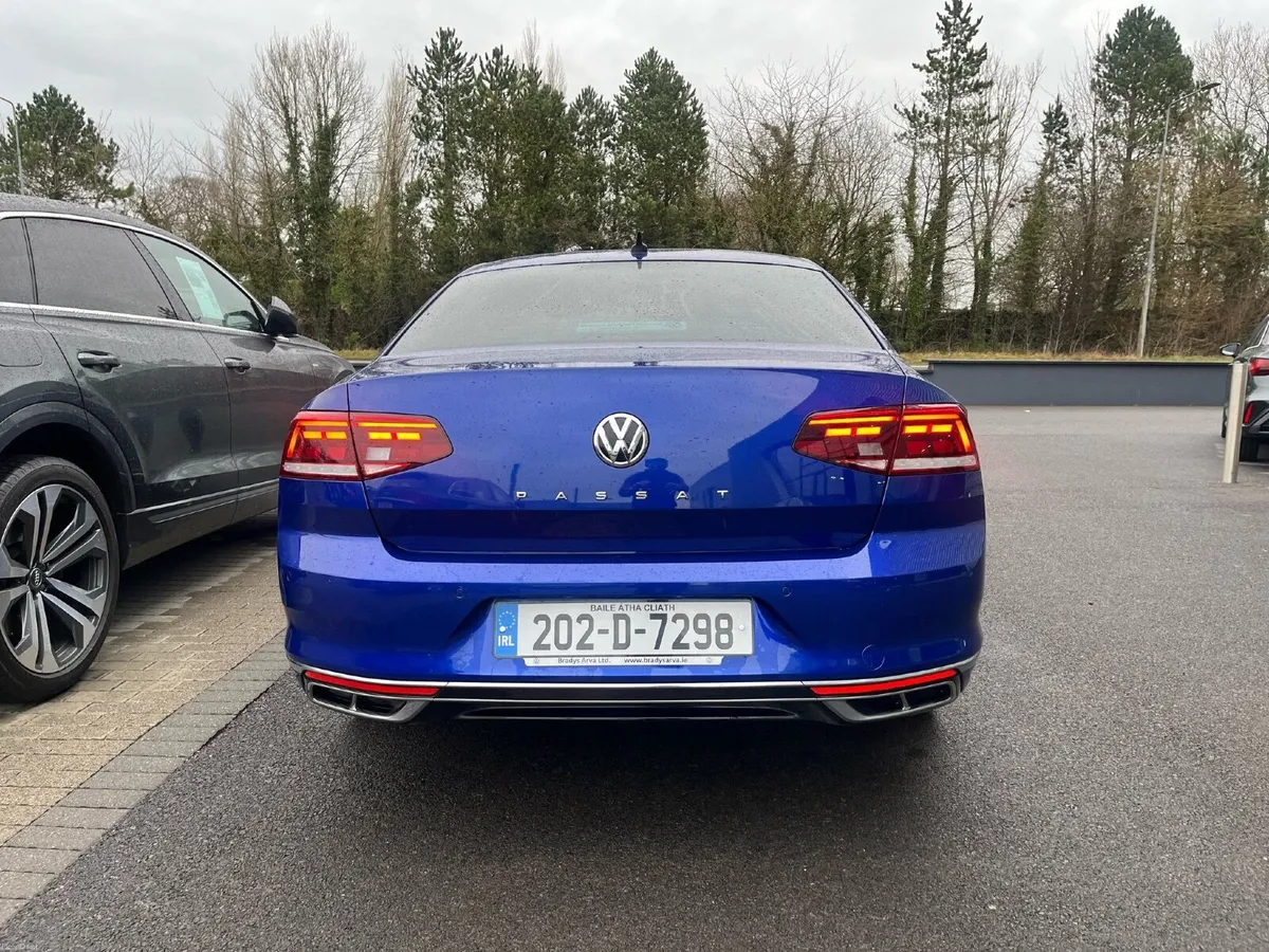 Volkswagen Passat 2020 - Image 6
