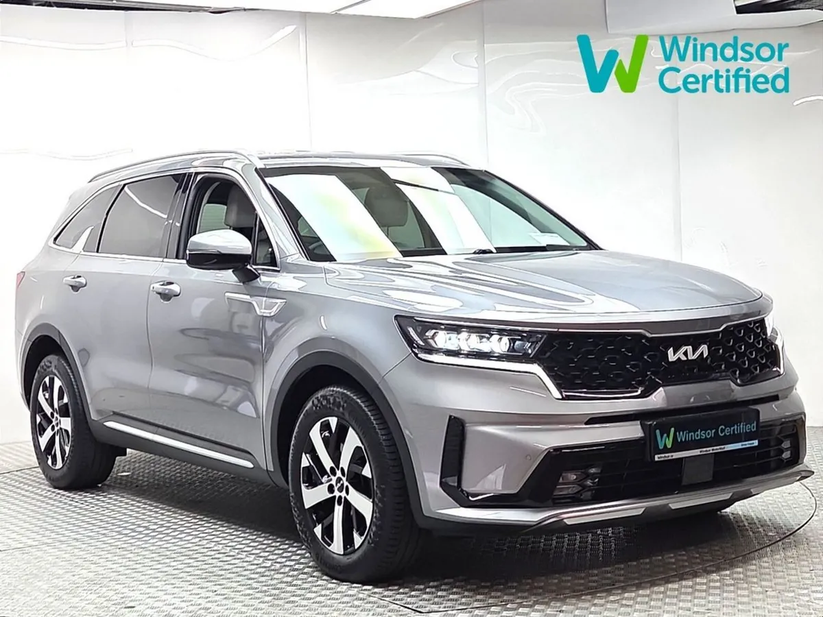 Kia Sorento 2.2 K3 4X2 Diesel 7 seats - Image 1