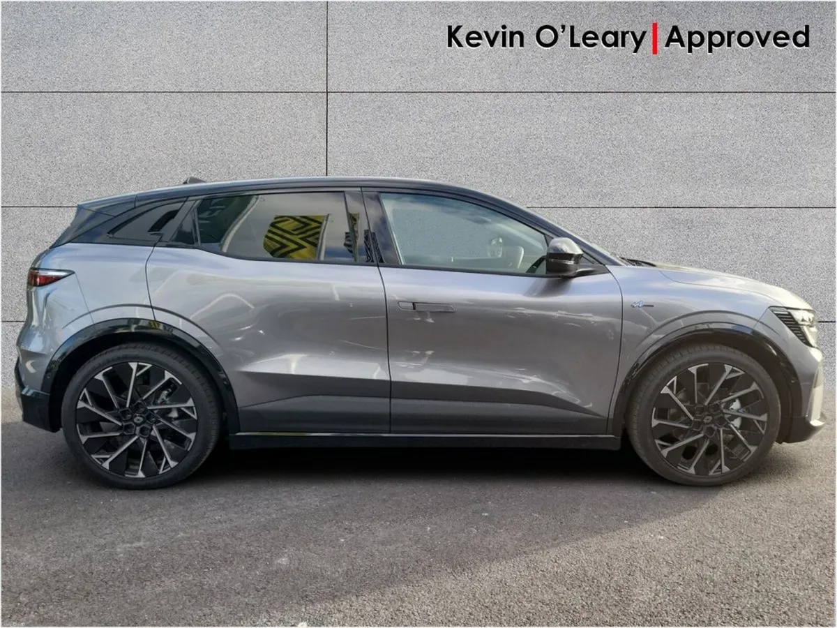 Renault Megane MEGANE E-TECH ELEC TECHNO ESPR - Image 6