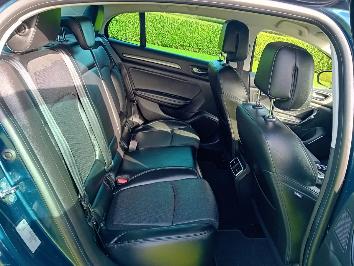 Renault Megane 2018 - Image 4