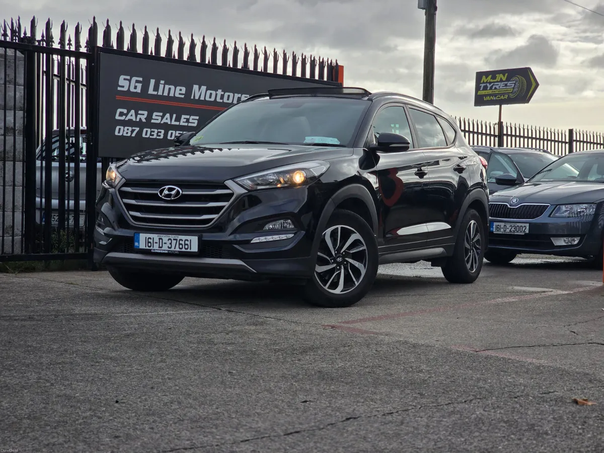 Hyundai Tucson 1.7 D Premium - Image 2