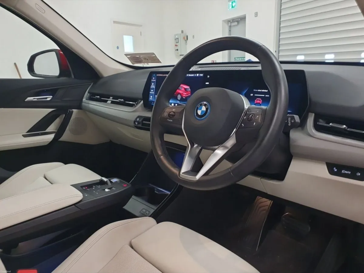 BMW iX1 eDrive20 Sport - Image 6