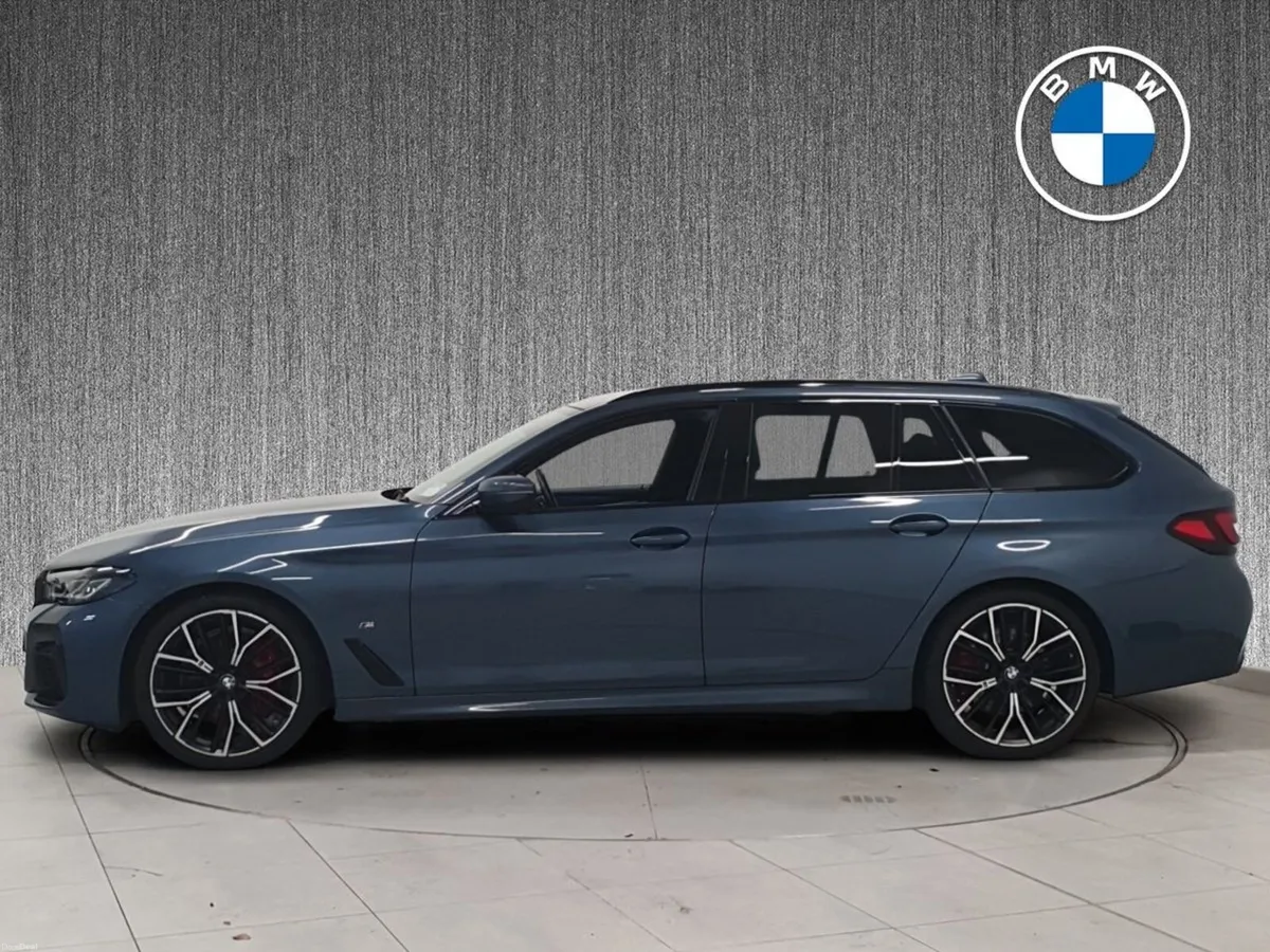 BMW 5-Series 520d M Sport (MHT) - Image 3