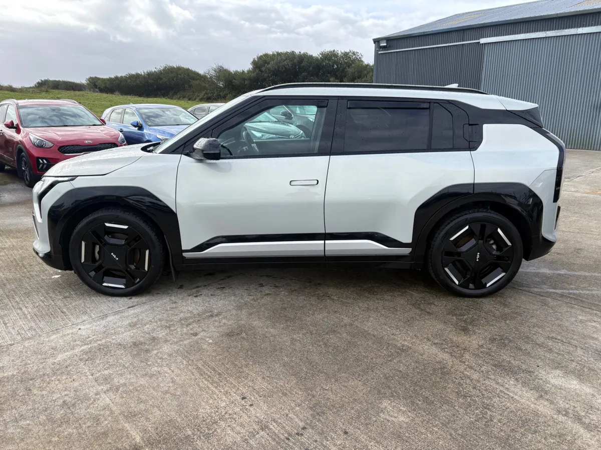 Kia EV3 2025 - Image 3
