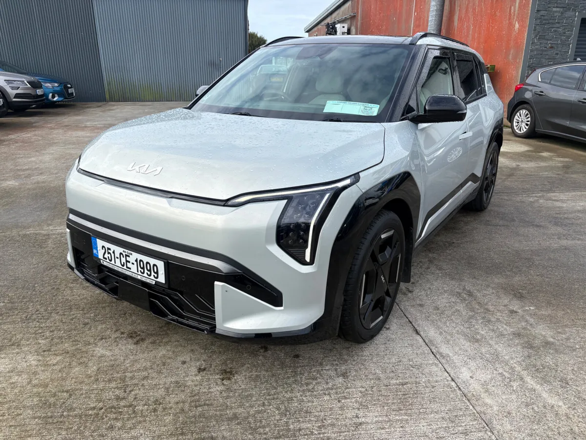 Kia EV3 2025 - Image 2