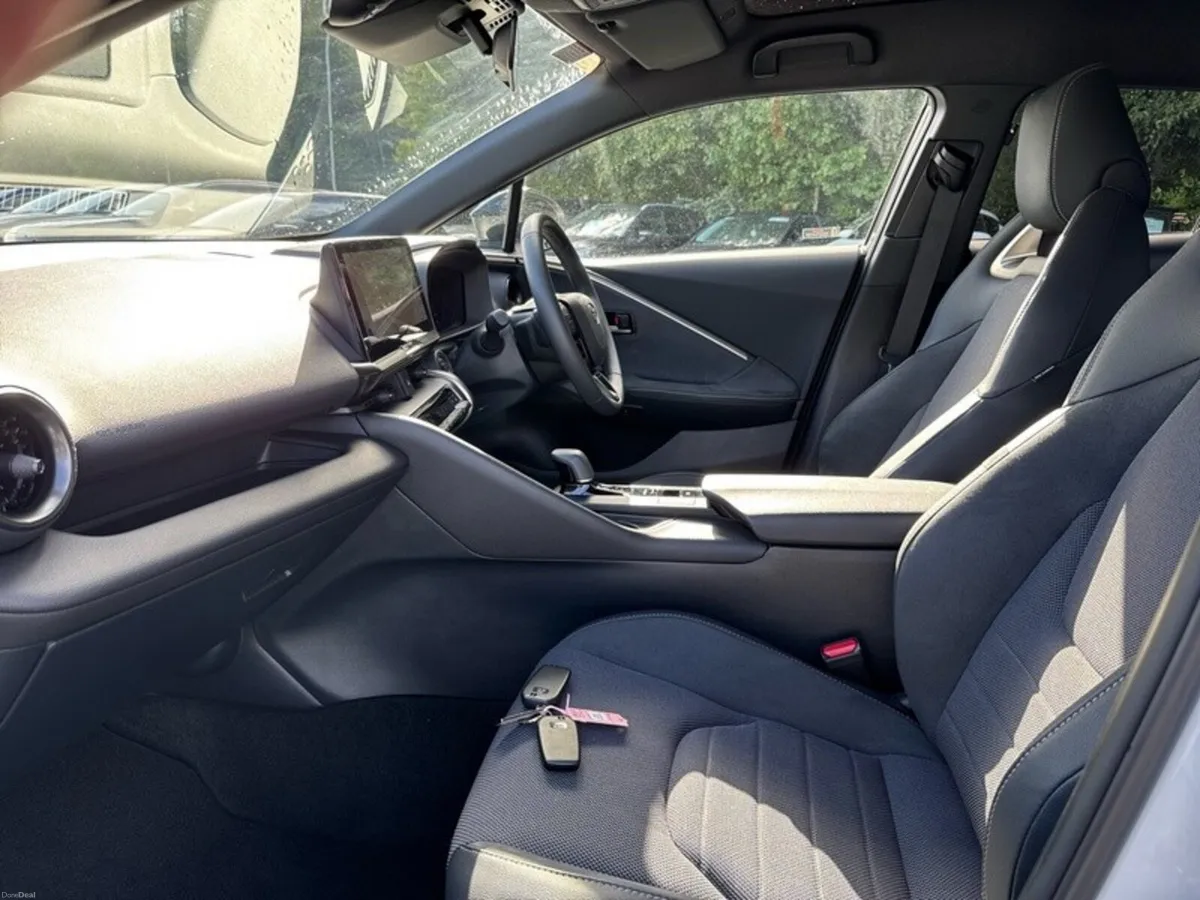 Toyota C-HR C-HR HYBRID SOL - Image 6