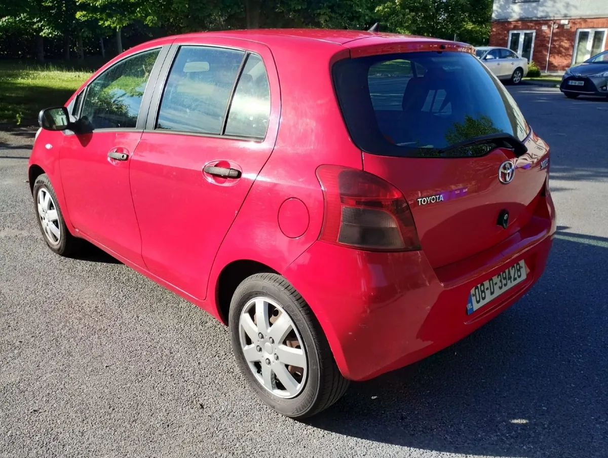 Toyota Yaris 2008 - Image 4
