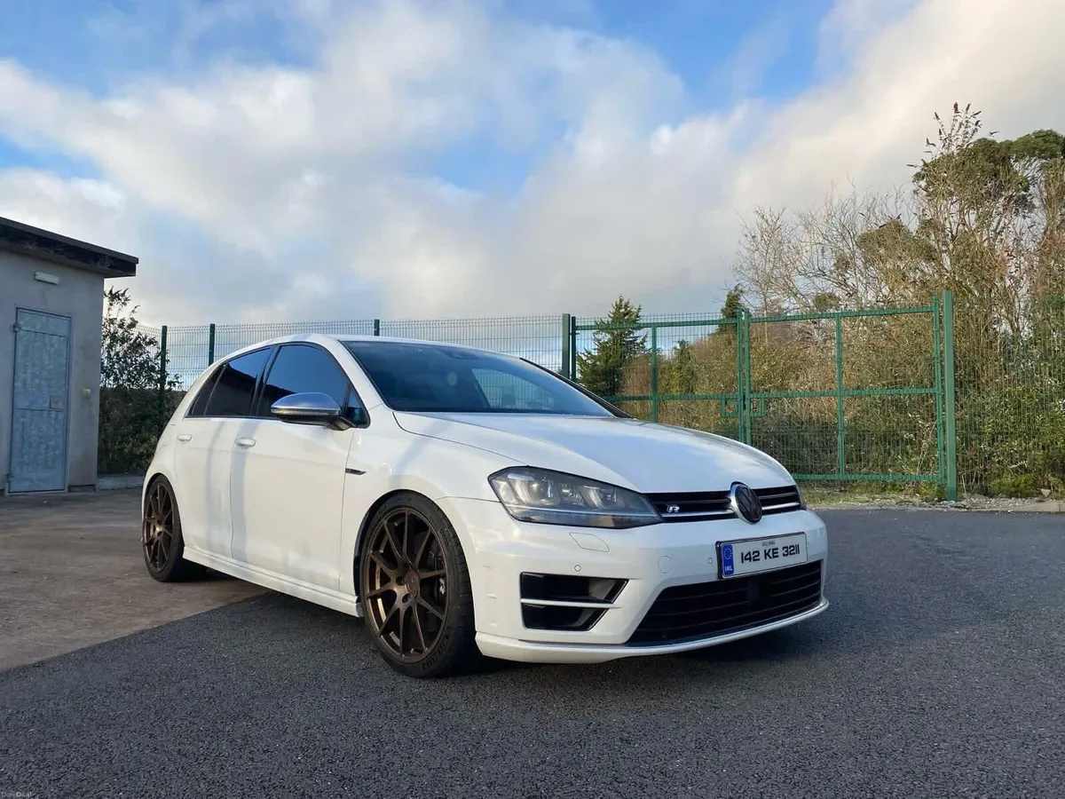 142 Mk7 Golf R - Image 3