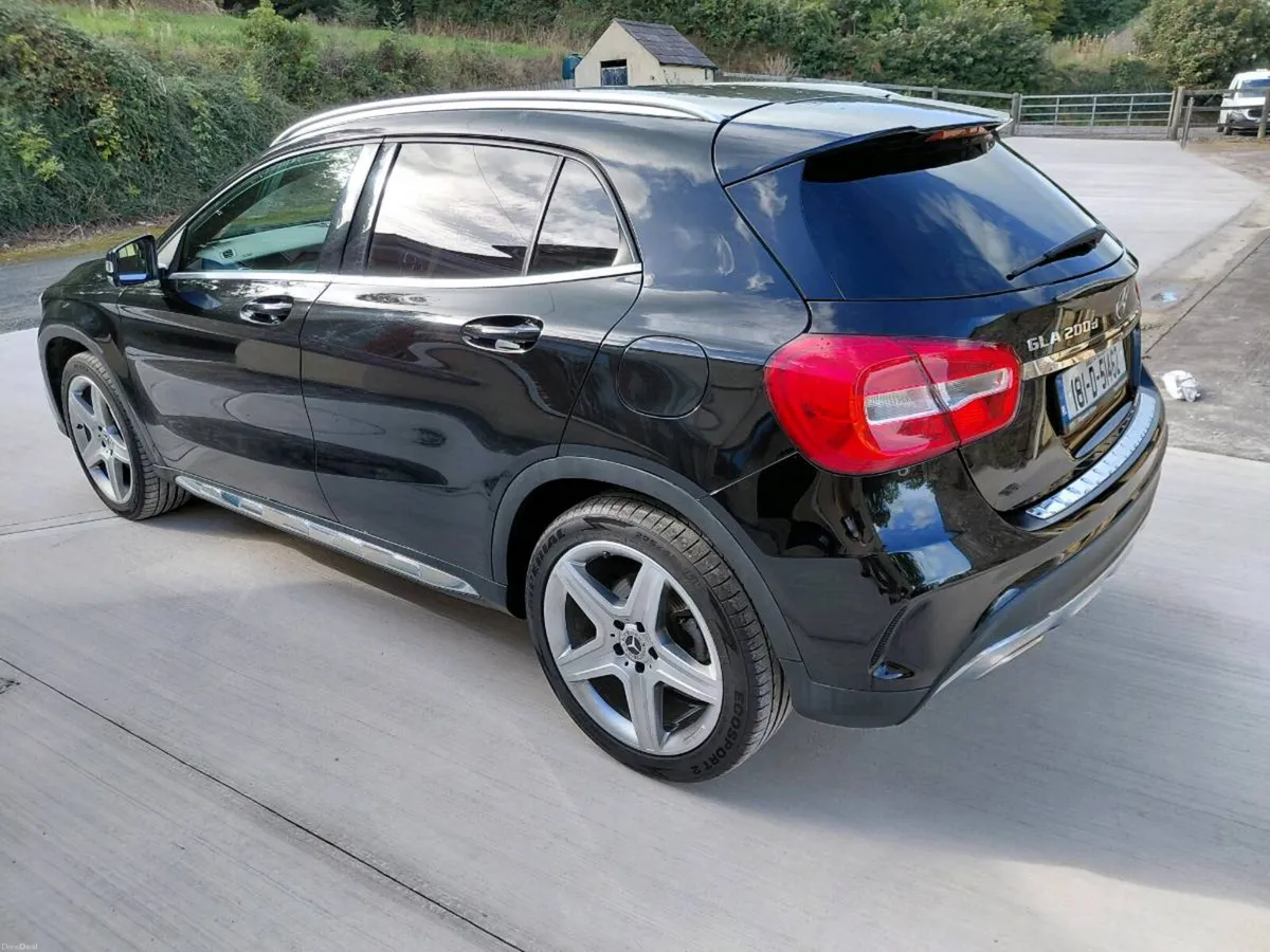 Car - Image 6