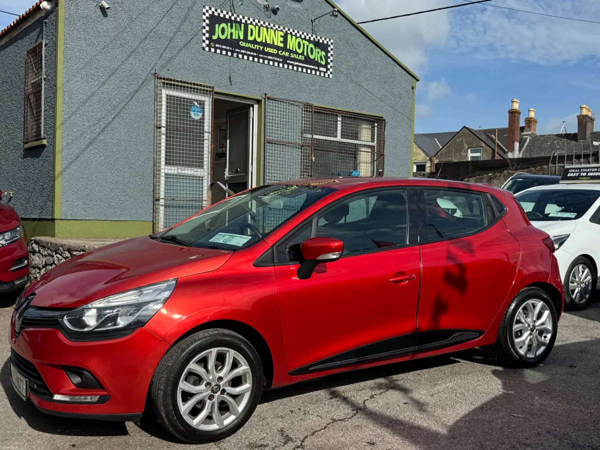 Renault Clio ideal starter car - Image 1