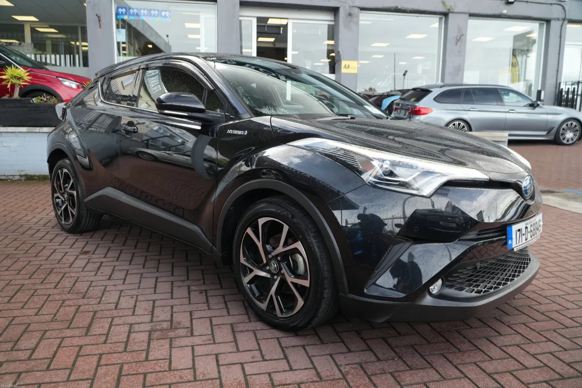 2017 TOYOTA C-HR 1.8 PETROL HYBRID 5DR HATCHBACK - Image 2