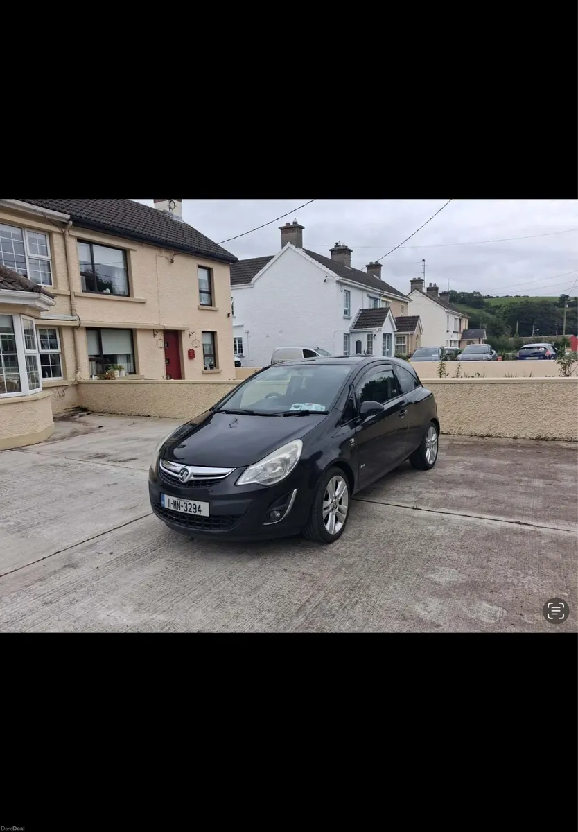 2011 Vauxhall Corsa SXI - Image 2