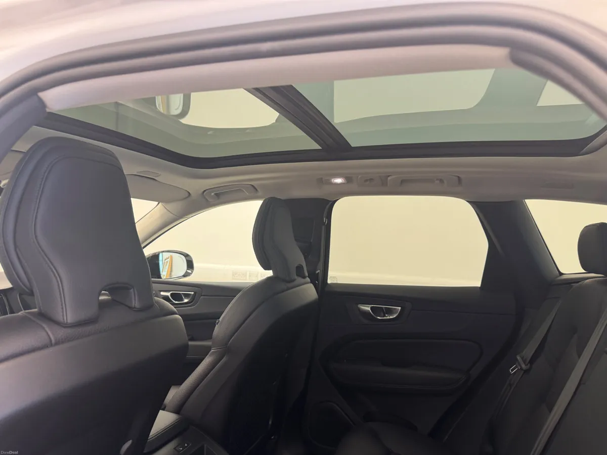 Volvo XC60 2024 - Image 6